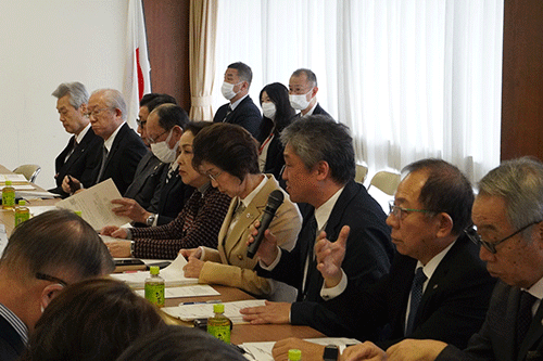 リハ専門職の処遇について訴える斉藤秀之会長