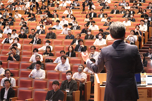 大会の様子